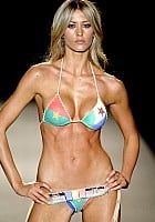 Elena Santarelli